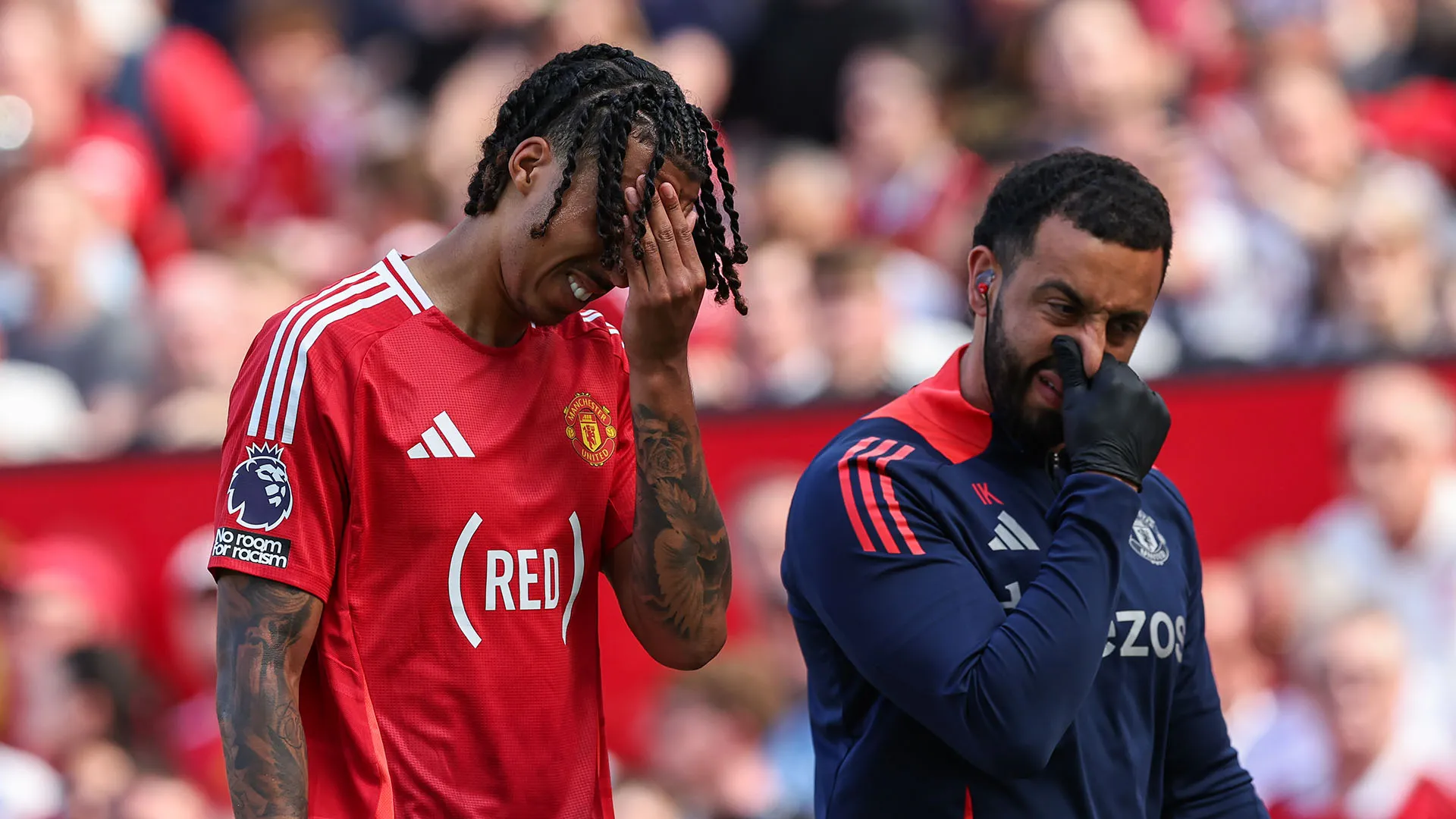 "Speriamo che non sia troppo grave. Non voglio rivelare troppo, ma forse non è un grosso problema", ha detto il tecnico del Manchester United Amorim dopo la partita