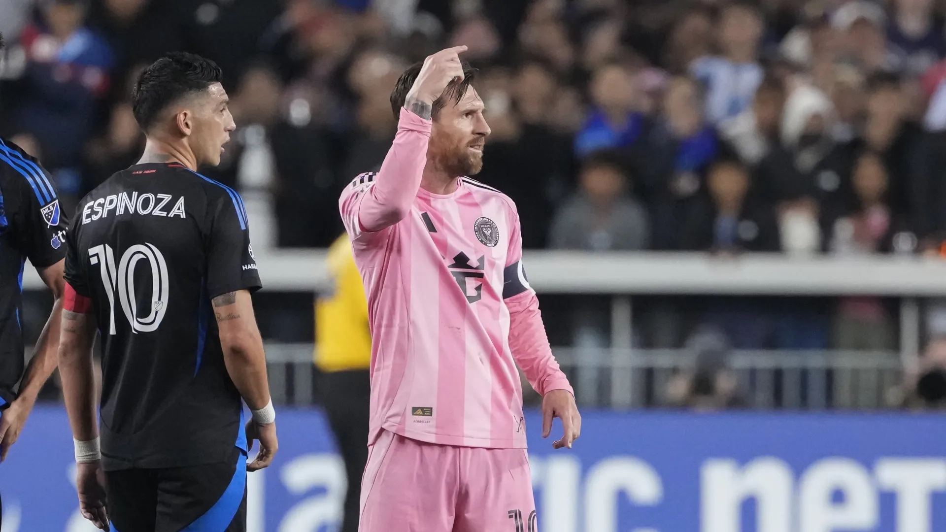 L'argentino era veramente furioso contro l'arbitro
