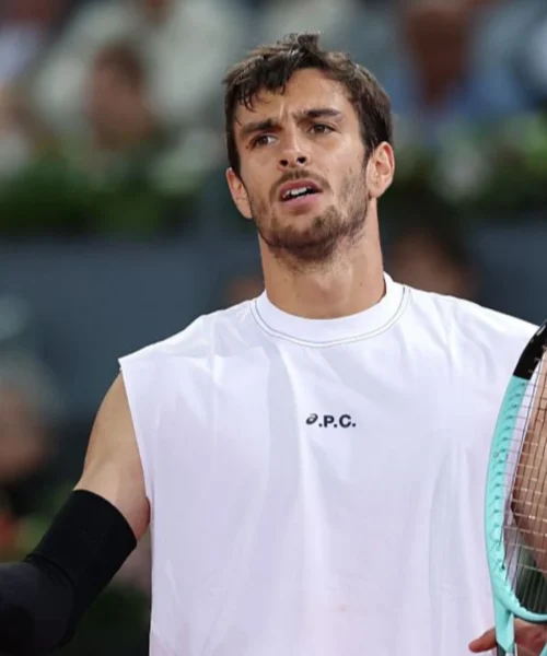 Lorenzo Musetti si ferma sul più bello tra i rimpianti a Madrid