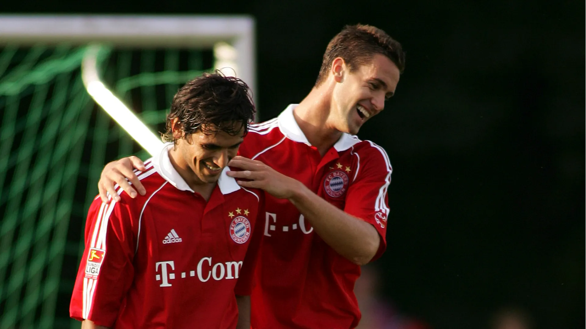 Dopo aver giocato per una stagione nella squadra riserve in Regionalliga, disputò nel 2006 due partite in Bundesliga con la maglia dei bavaresi