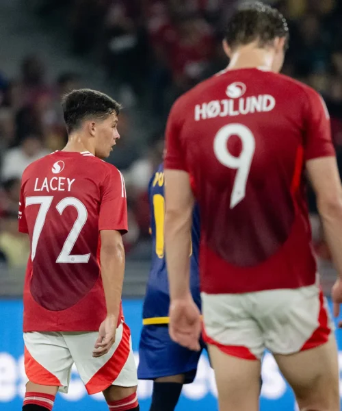 Figuraccia del Manchester United: le foto dell’incubo in Malesia