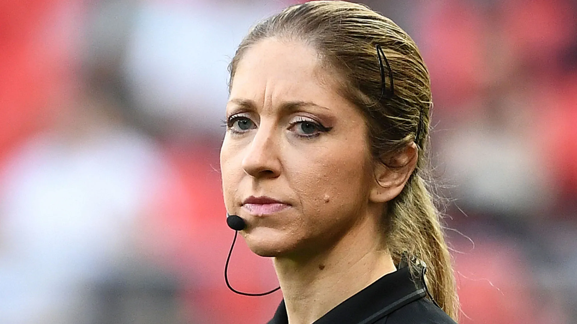Nel 2019 è stata nella terna arbitrale della Supercoppa Europea maschile Liverpool-Chelsea e della finale del Mondiale femminile
