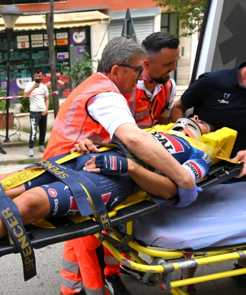 Giro 2025, le condizioni di Mikel Landa: c’è la frattura