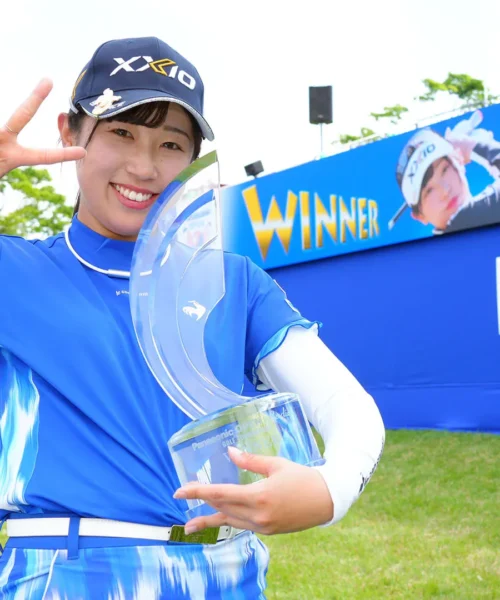 Nana Suganuma emozionata dopo il trionfo: Top 10 premi in denaro JLPGA