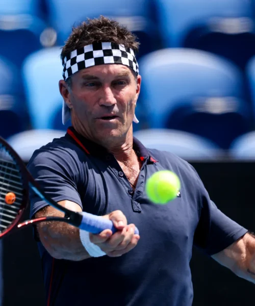 Pat Cash individua l’unico che può fermare Jannik Sinner e Carlos Alcaraz
