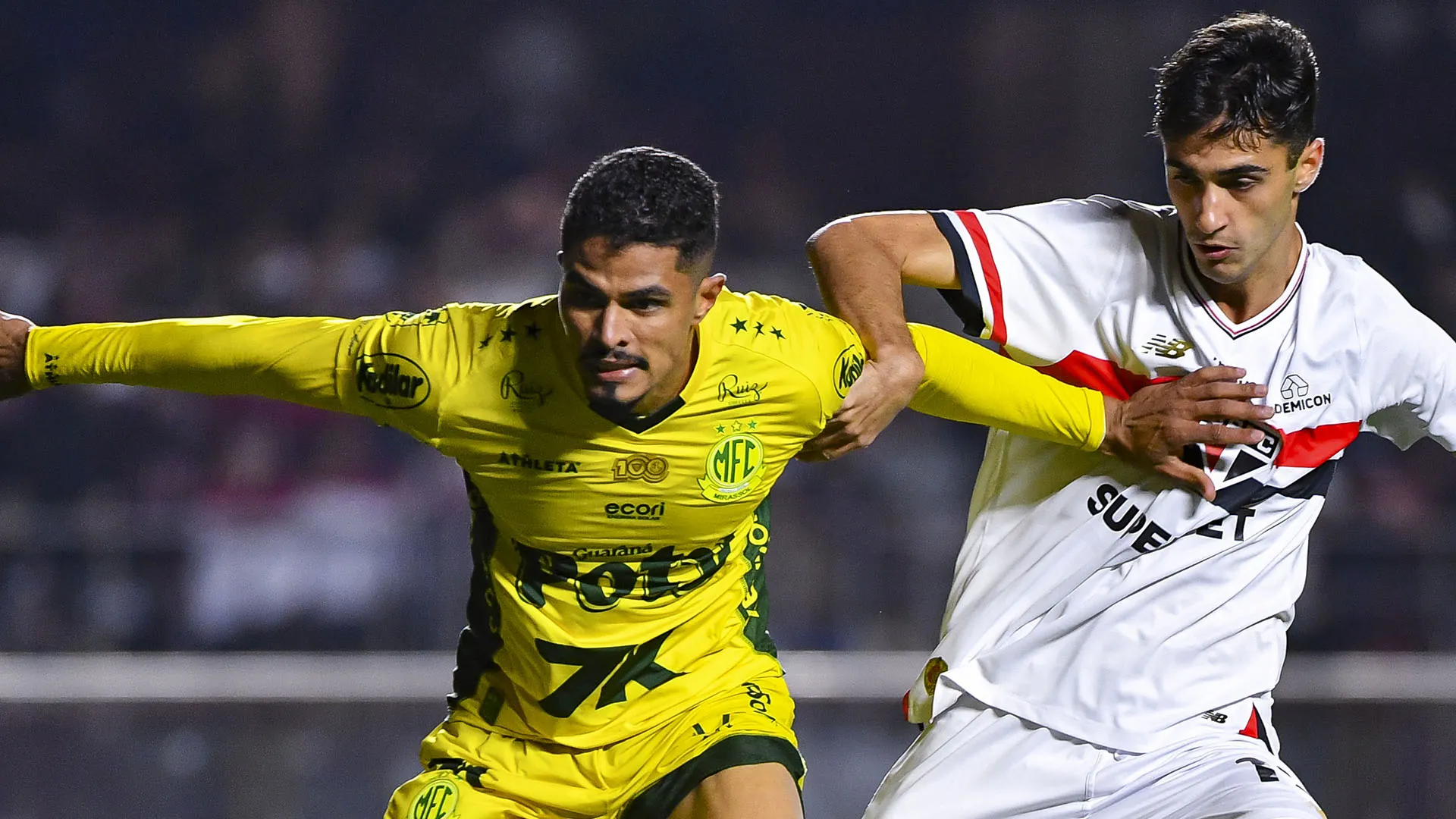Sarebbe potuta finire molto peggio per entrambi i calciatori
