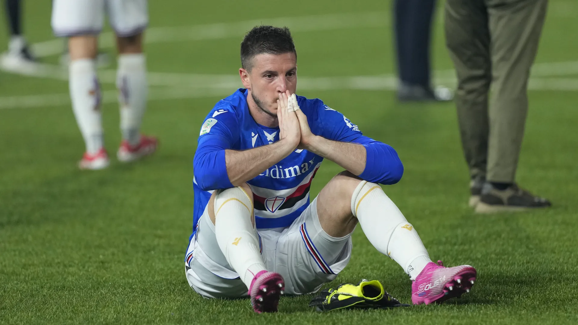 A fine partita tutta la squadra è scoppiata in lacrime