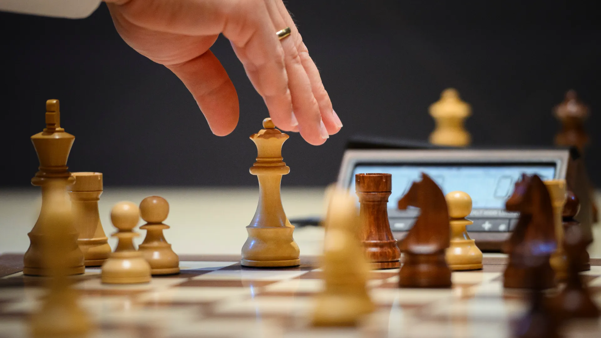Ogni parte disponeva di 24 ore per decidere la propria mossa
