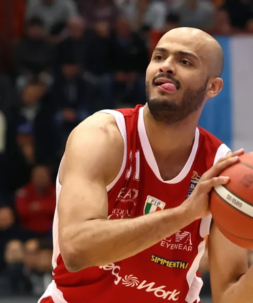 Playoff, Milano vince gara-4 con Trento e va in semifinale
