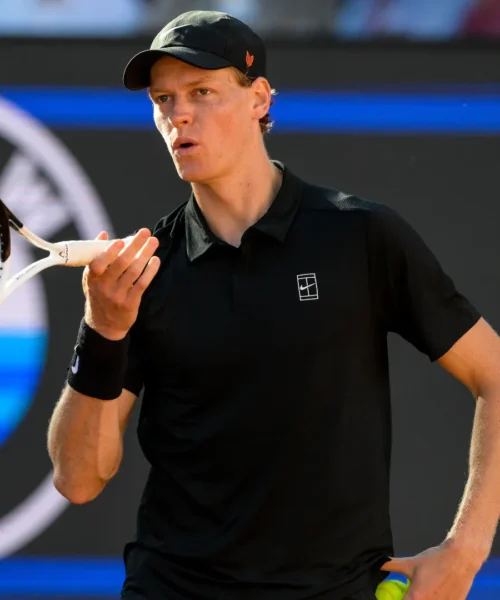 Jannik Sinner può sorridere: 50 settimane da numero 1 al mondo