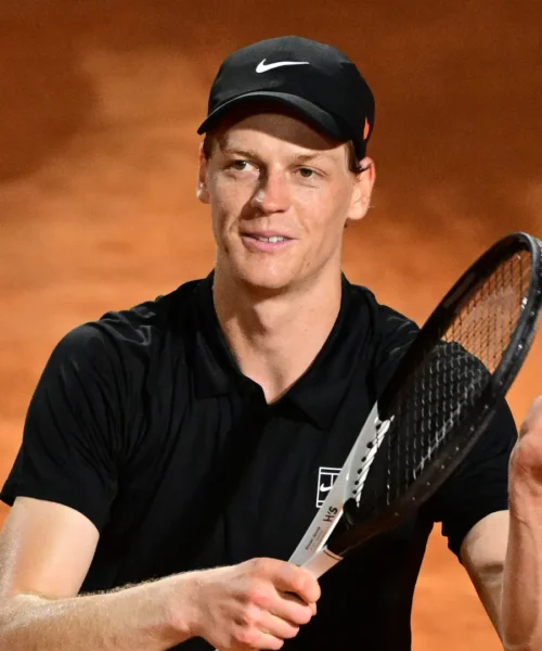 Jannik Sinner va fortissimo anche in tv: ascolti record