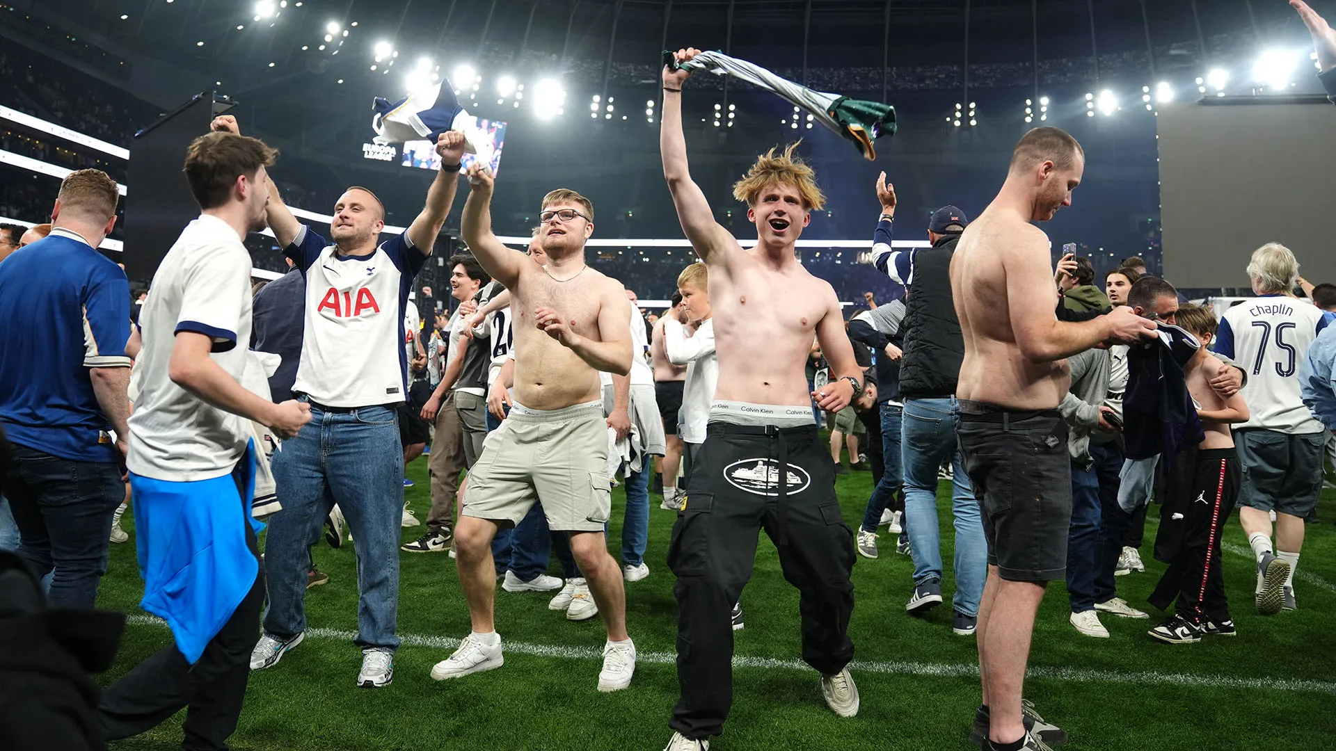 Il gol di Brennan Johnson ha scatenato la festa dei tifosi
