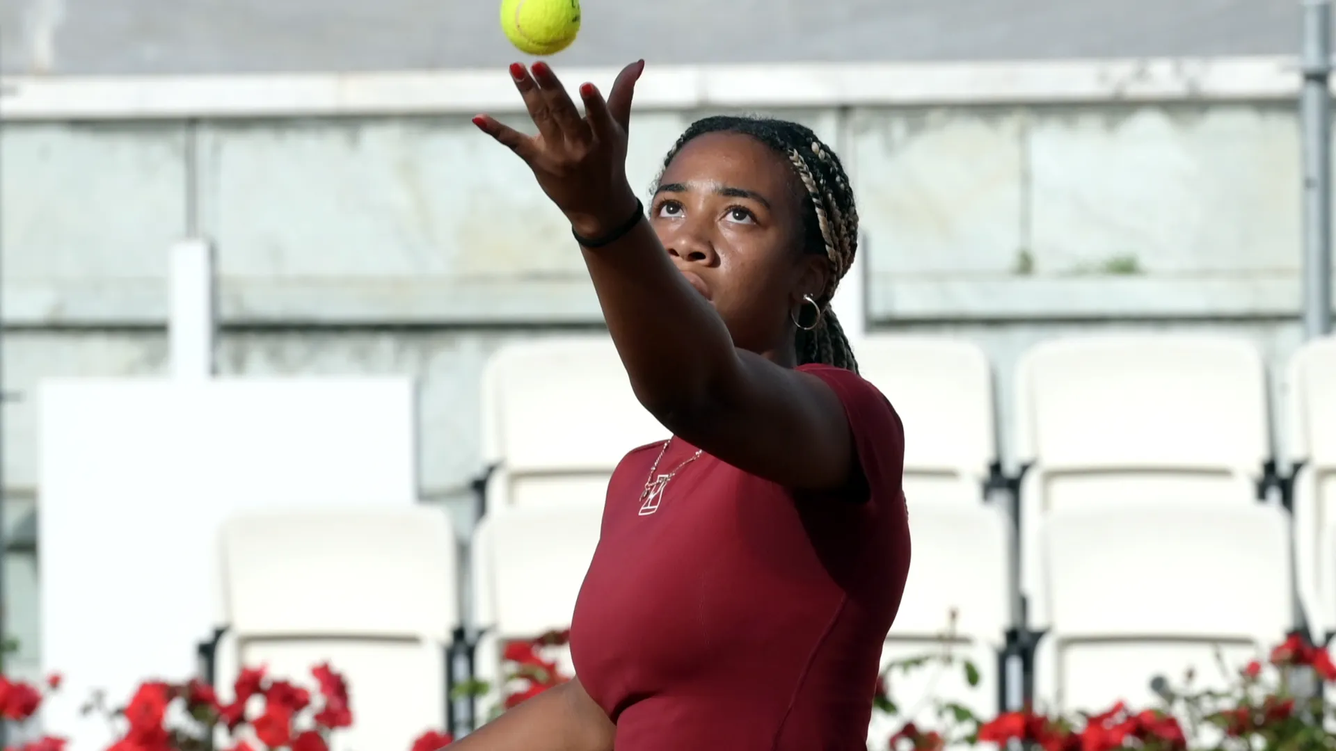 Tyra è considerata una baby prodigio del tennis e viene seguita con grande attenzione dal movimento italiano
