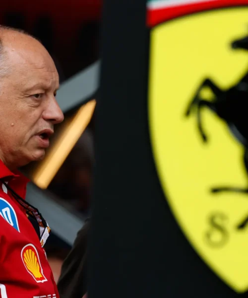 Ferrari, Frederic Vasseur carica Charles Leclerc e Lewis Hamilton