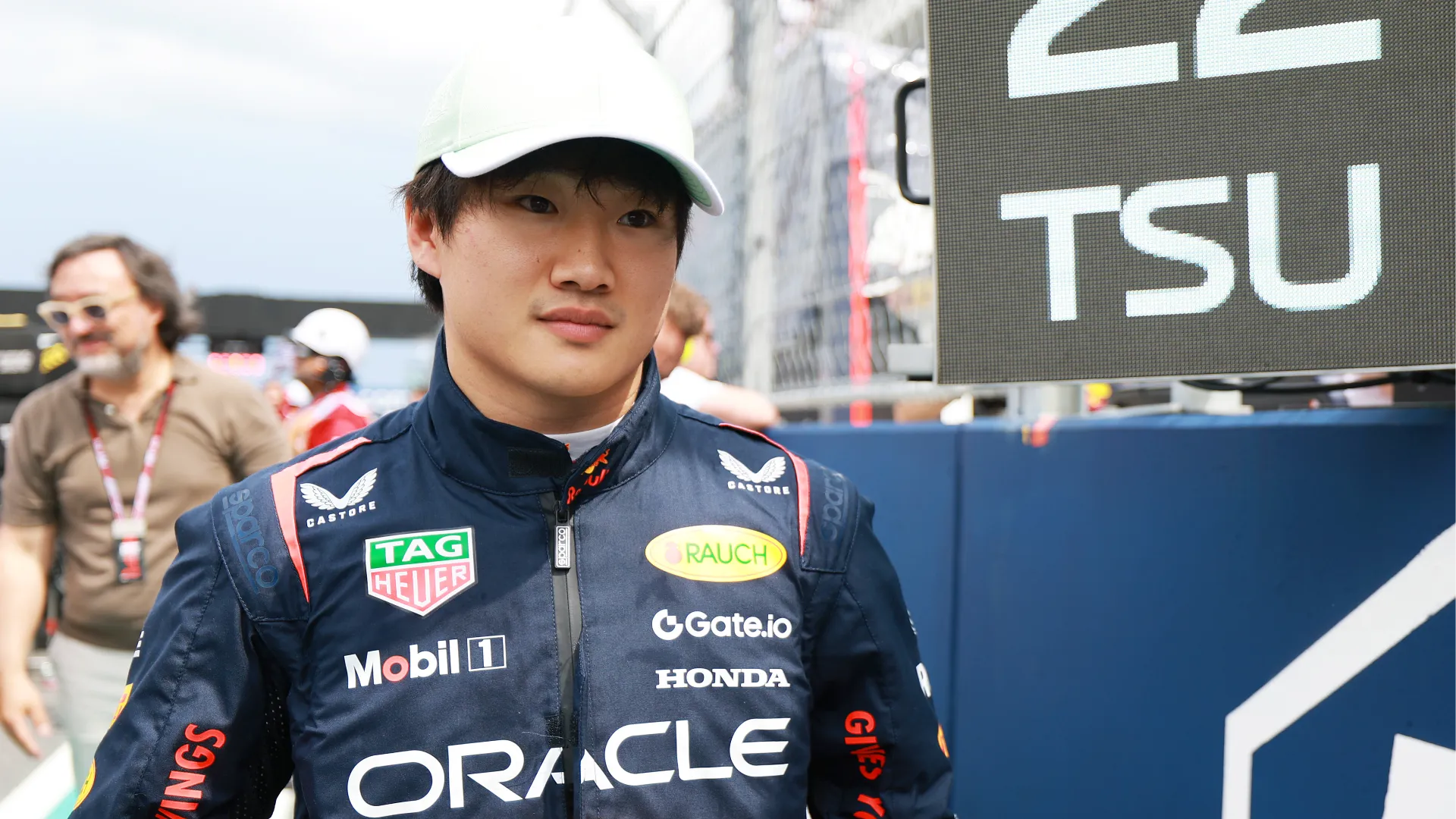 Yuki Tsunoda sta faticando con la sua Red Bull 
