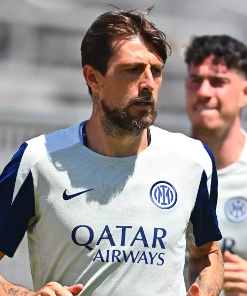 Mercato Inter, ancora tutto da decidere il futuro di Francesco Acerbi