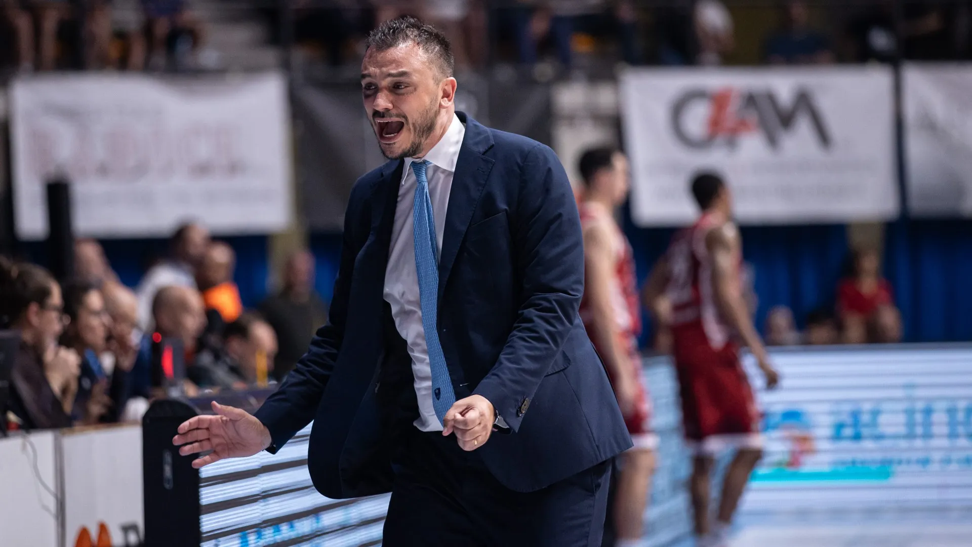 ... al suo timone un cavallo di ritorno, Nicola Brienza