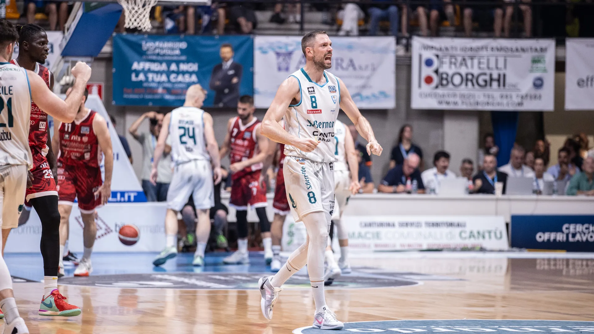 ... un campionato complesso e competitivo, con tante nobili decadute e dal quale è difficile risalire