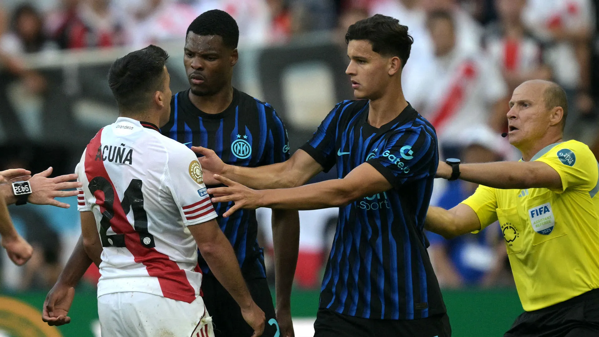 Una scena tremenda che ha scatenato ulteriormente i tifosi del River Plate
