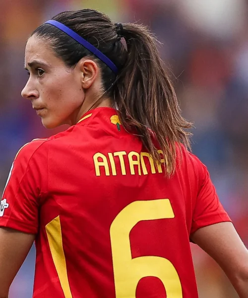 Grande paura per Aitana Bonmatí: le foto