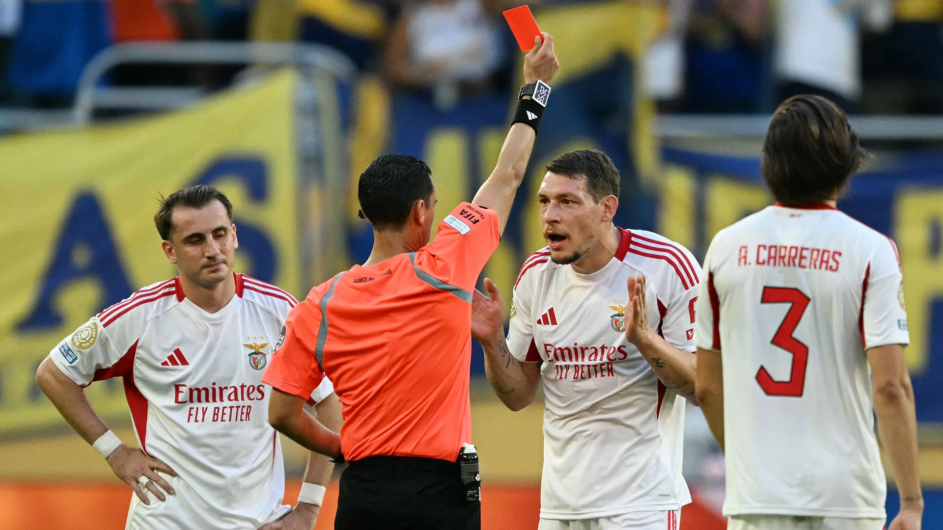 Belotti ha lasciato il campo dopo meno di mezz'ora dal suo ingresso: sarà squalificato per la prossima partita del girone, contro l'Auckland City