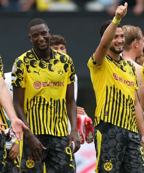 Affare fatto per la stella del Borussia Dortmund, firma imminente. Foto