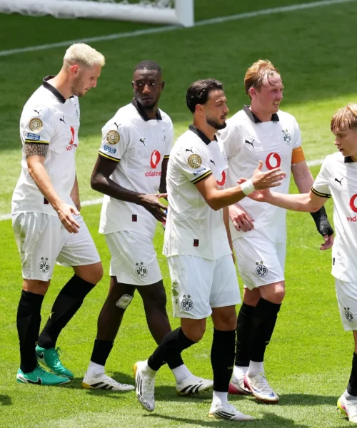 Mondiale per club, il Borussia Dortmund batte il Mamelodi con qualche brivido