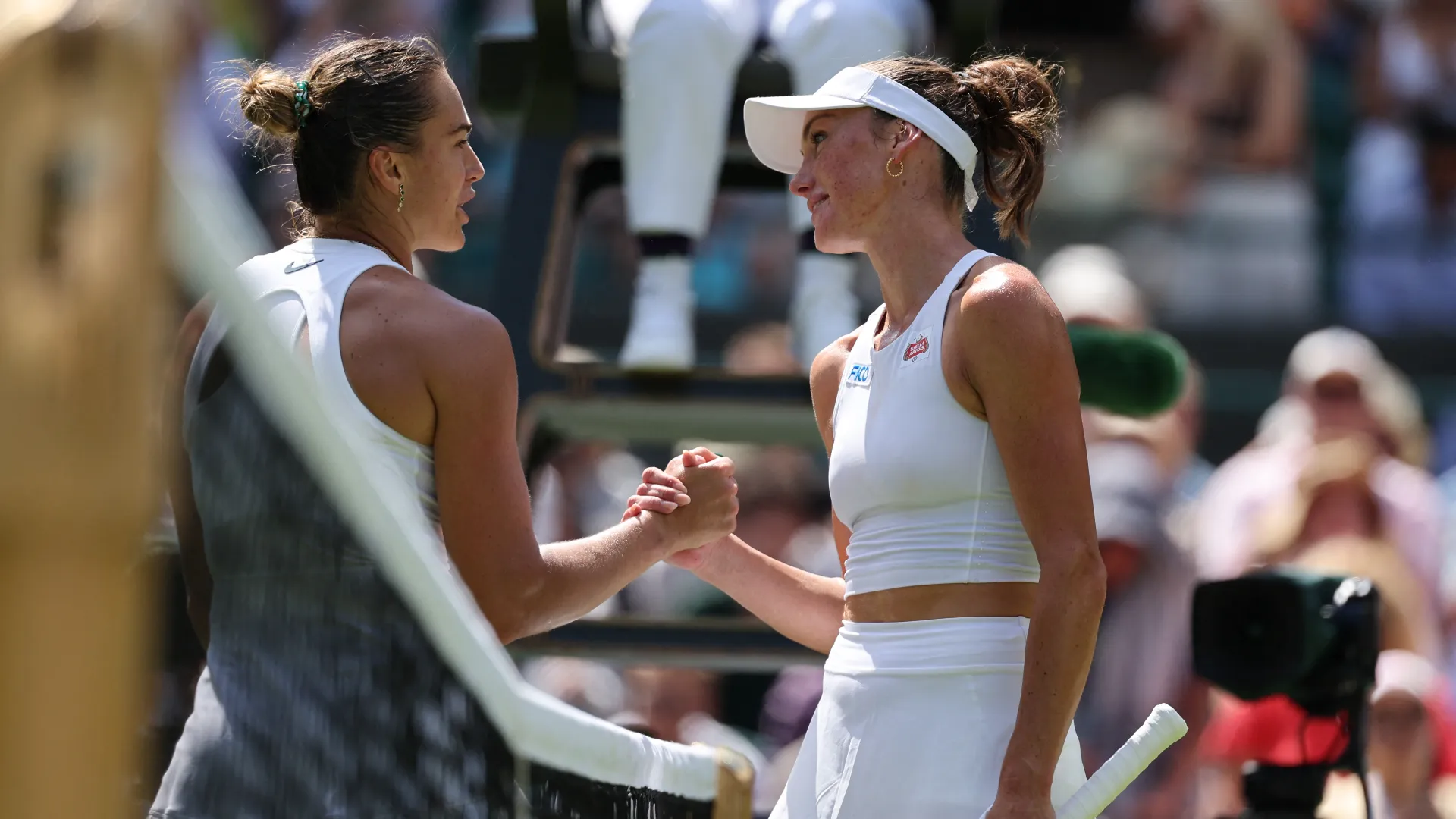 "Ho finanziato la mia carriera tennistica grazie ai miei guadagni come modella" ha detto in una recente intervista
