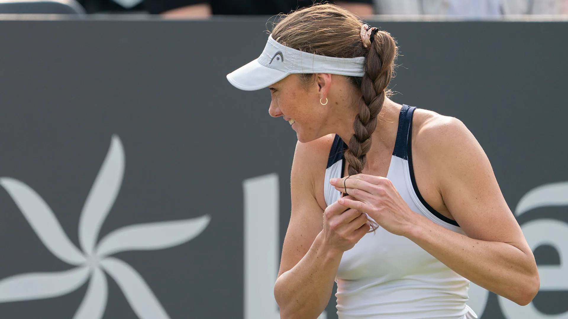 "Ho finanziato la mia carriera tennistica grazie ai miei guadagni come modella"
