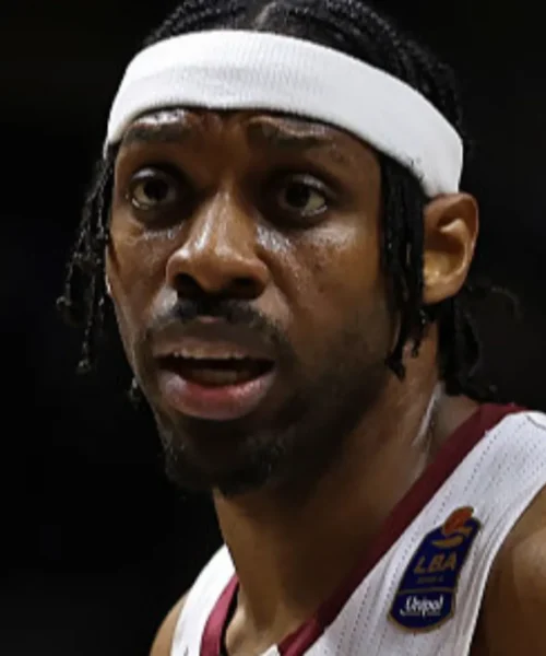 Chris Horton saluta Trapani e va alla Reyer Venezia