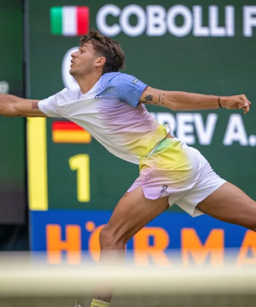 Flavio Cobolli cede nuovamente ad Alexander Zverev ad Halle