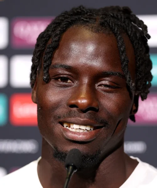 Al Mondiale per Club con un occhio solo: le foto di Georgi Minoungou