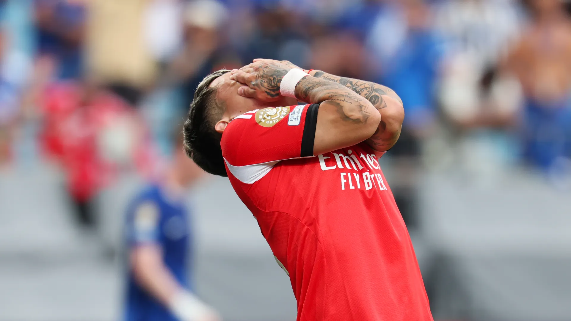 Gianluca Prestianni è stato espulso durante Benfica-Chelsea
