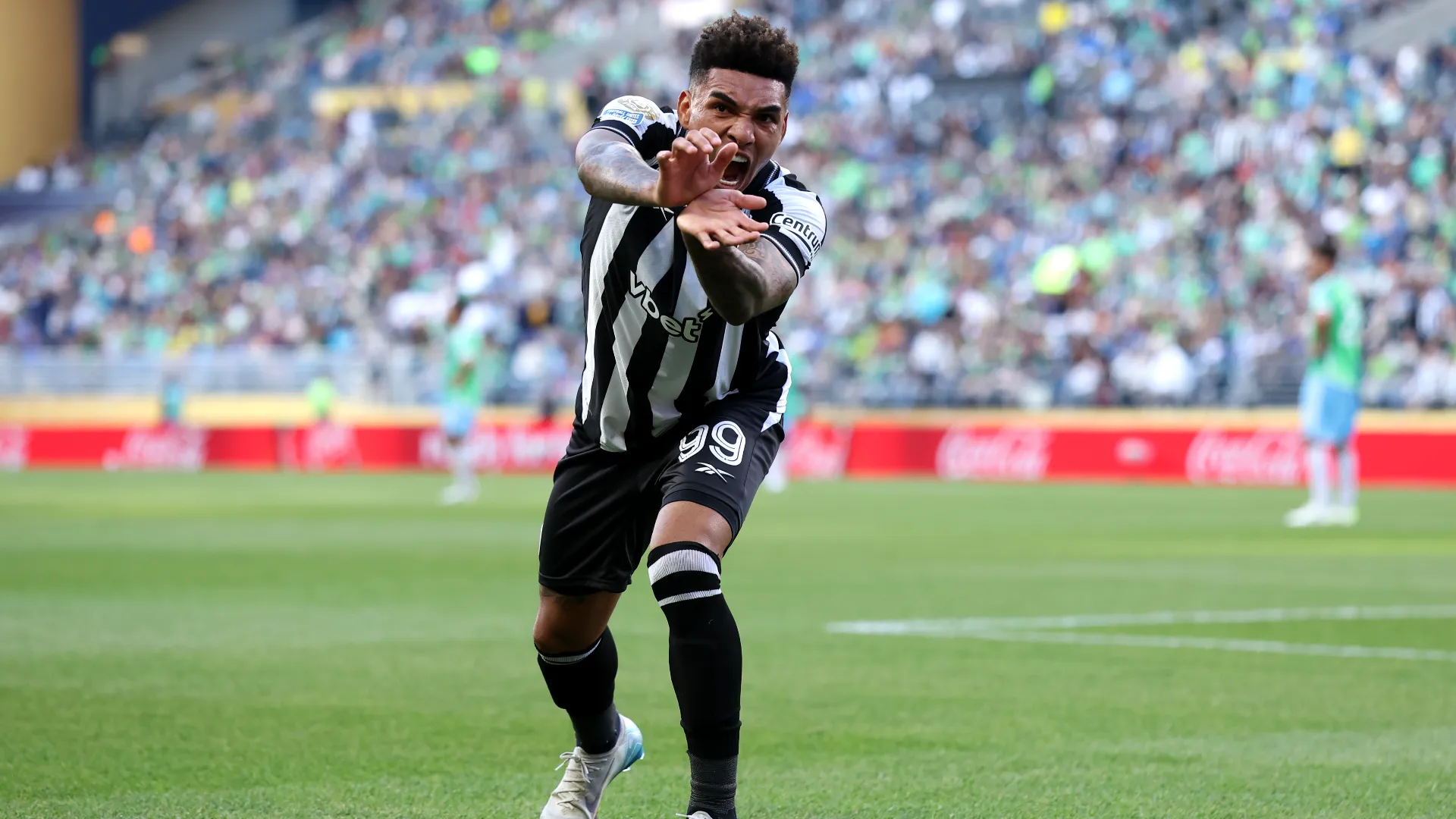 Il campione è andato a segno nella sfida tra Botafogo e Seattle Sunders

