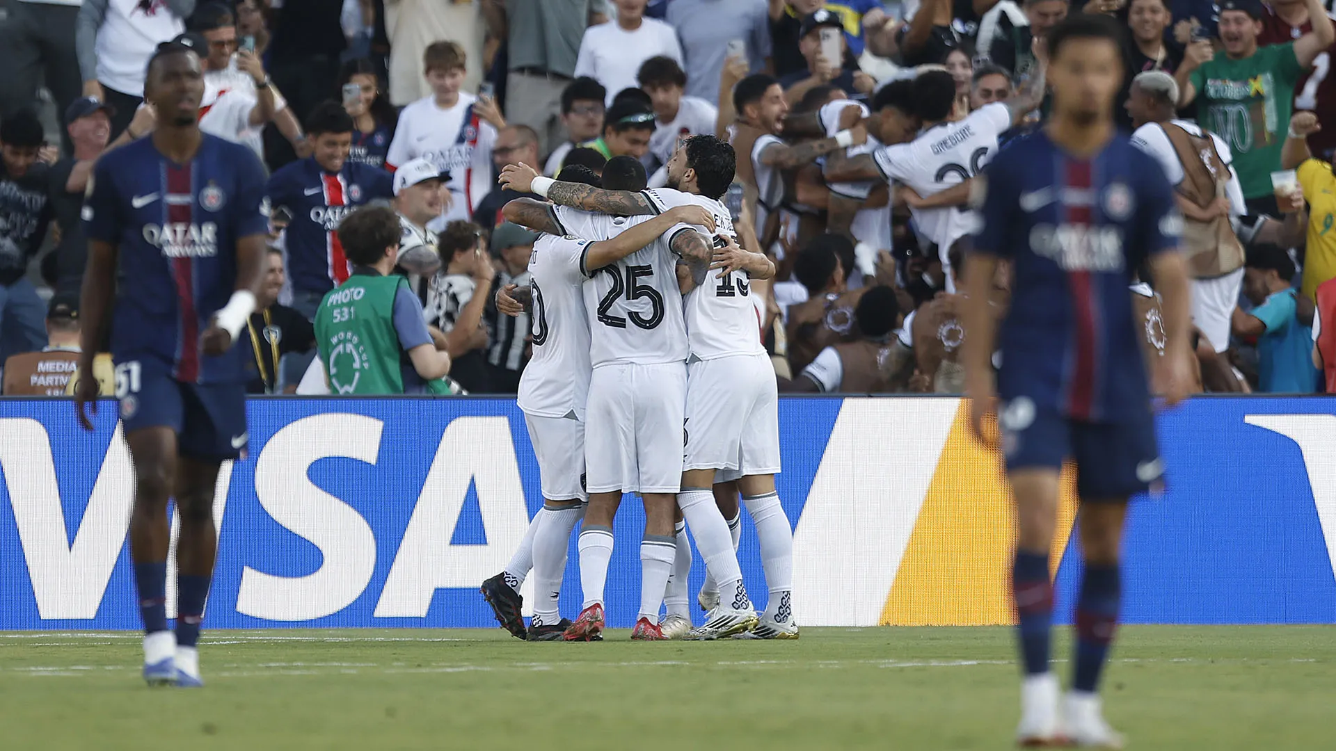 L'attaccante del Botafogo ha segnato la rete della vittoria della sua squadra contro il PSG