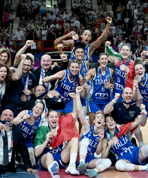 EuroBasket femminile, Italia sul podio dopo 30 anni: storico bronzo