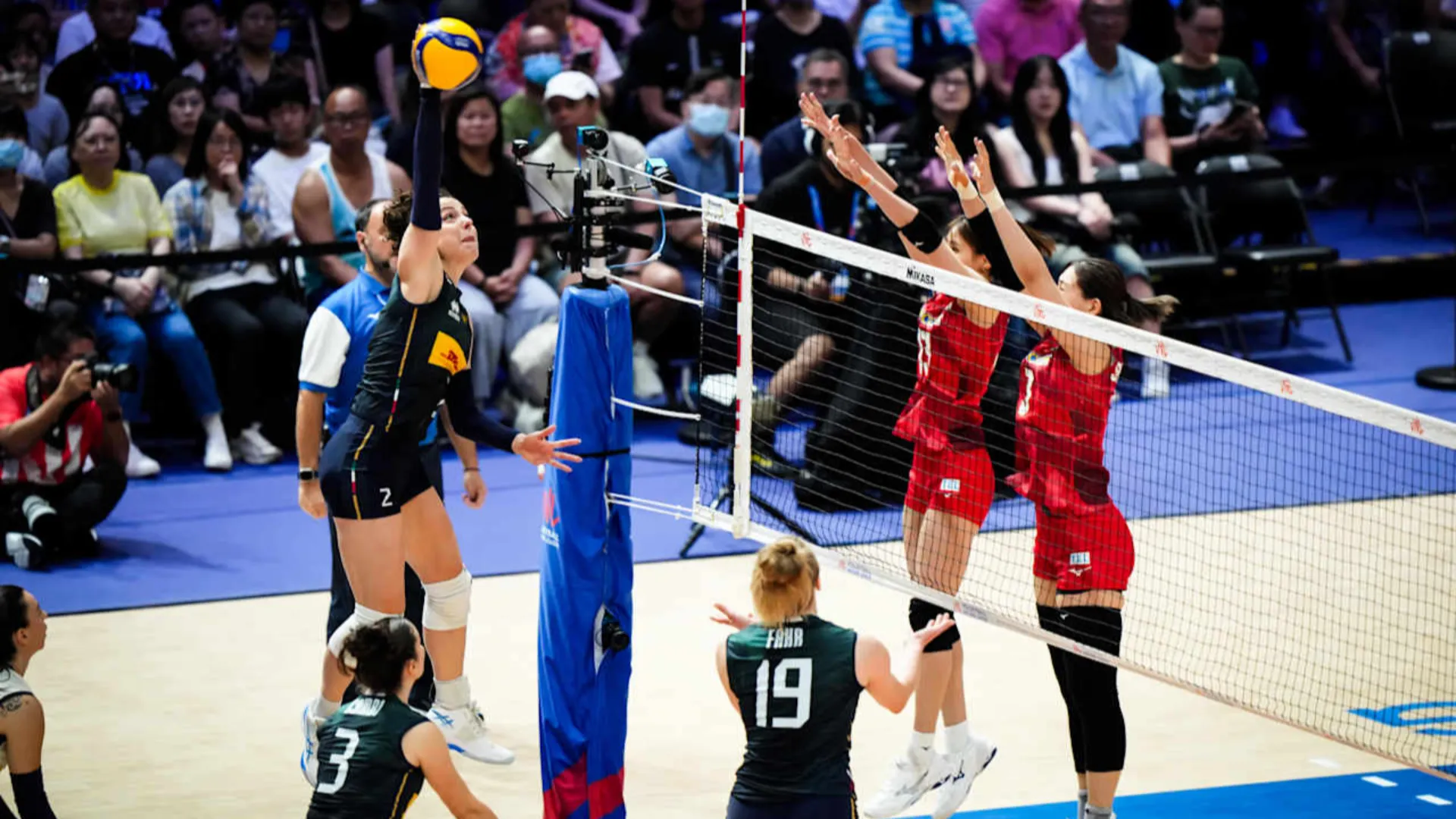 Prosegue la VNL dell'Italvolley di Julio Velasco.