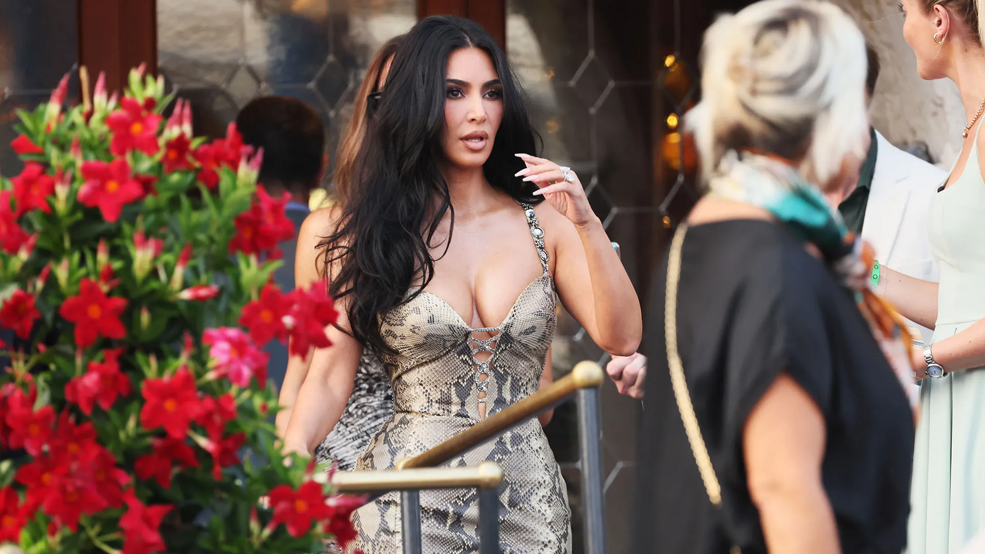 Le immagini dei VIP al matrimonio di Bezos: ci sono anche Tom Brady e le Kardashian