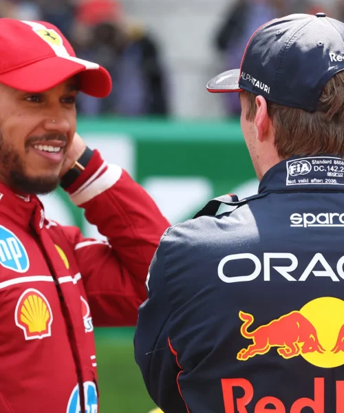 Confronto Verstappen-Hamilton: l’ex pilota è durissimo con l’inglese