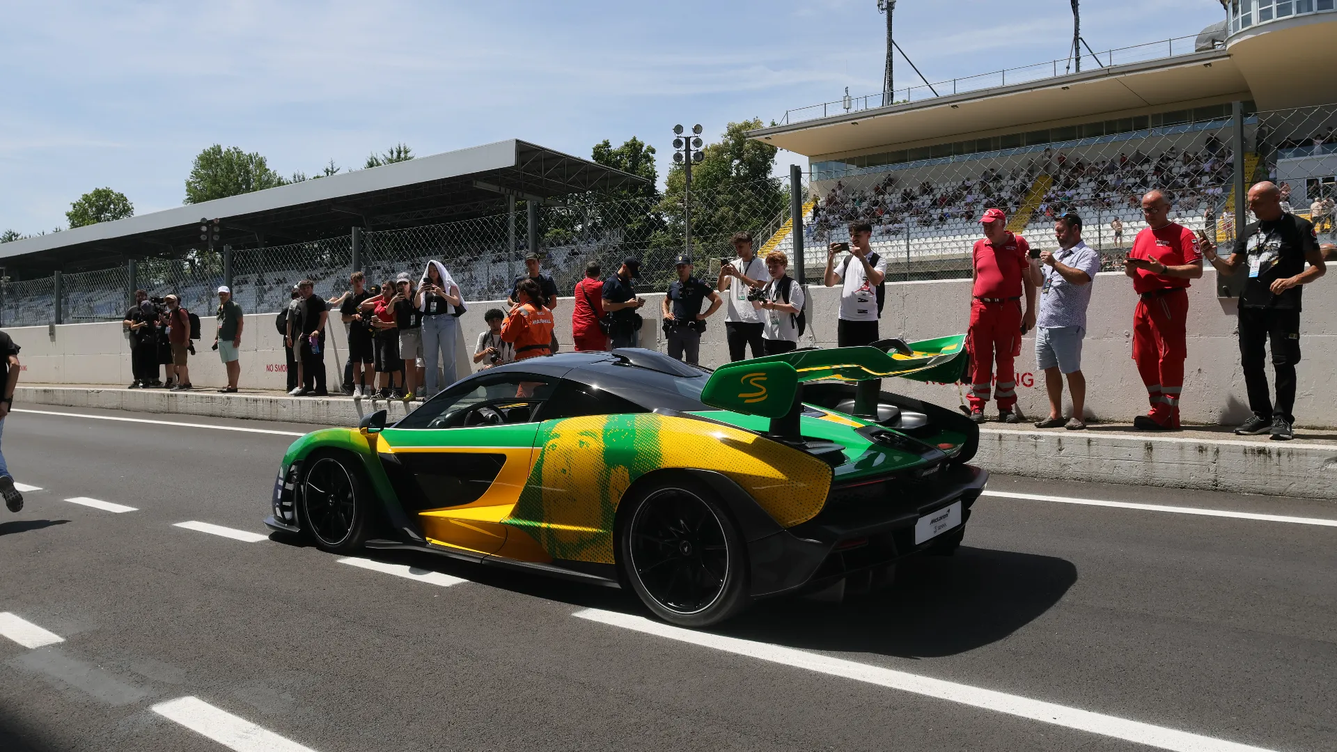 ... le sue radici brasiliane e il legame con la scuderia di Woking