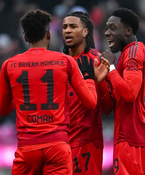 Telefonata al Bayern Monaco: gli sceicchi si muovono per la stella. Foto