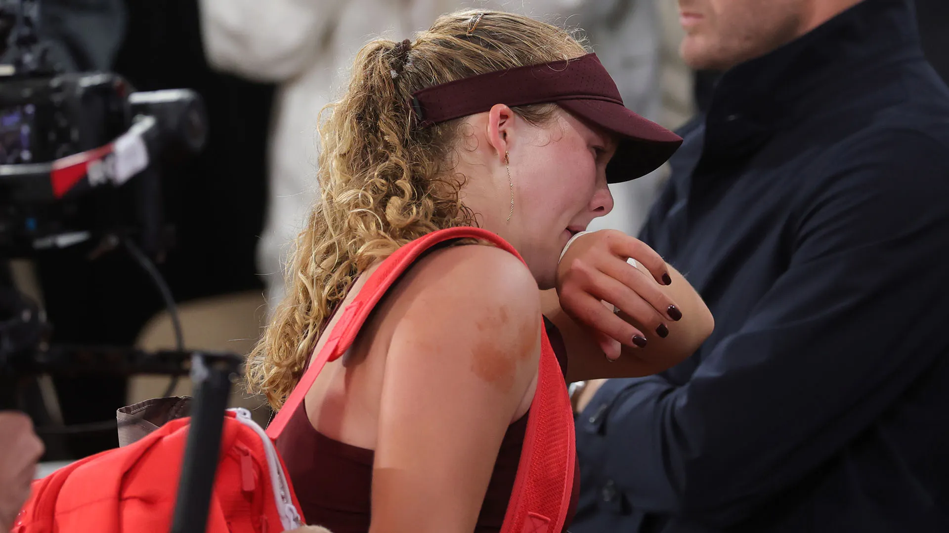 La russa non è riuscita a controllare i nervi ed è crollata in lacrime a fine partita