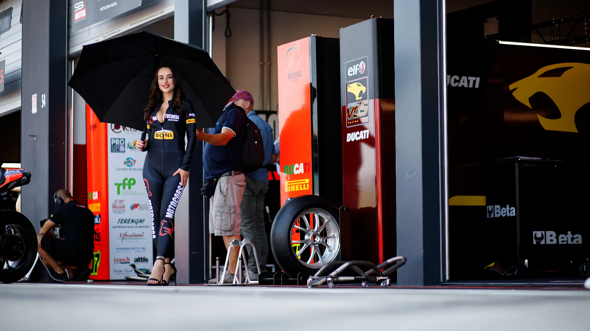 ... che meraviglia il mondo delle Grid Girls