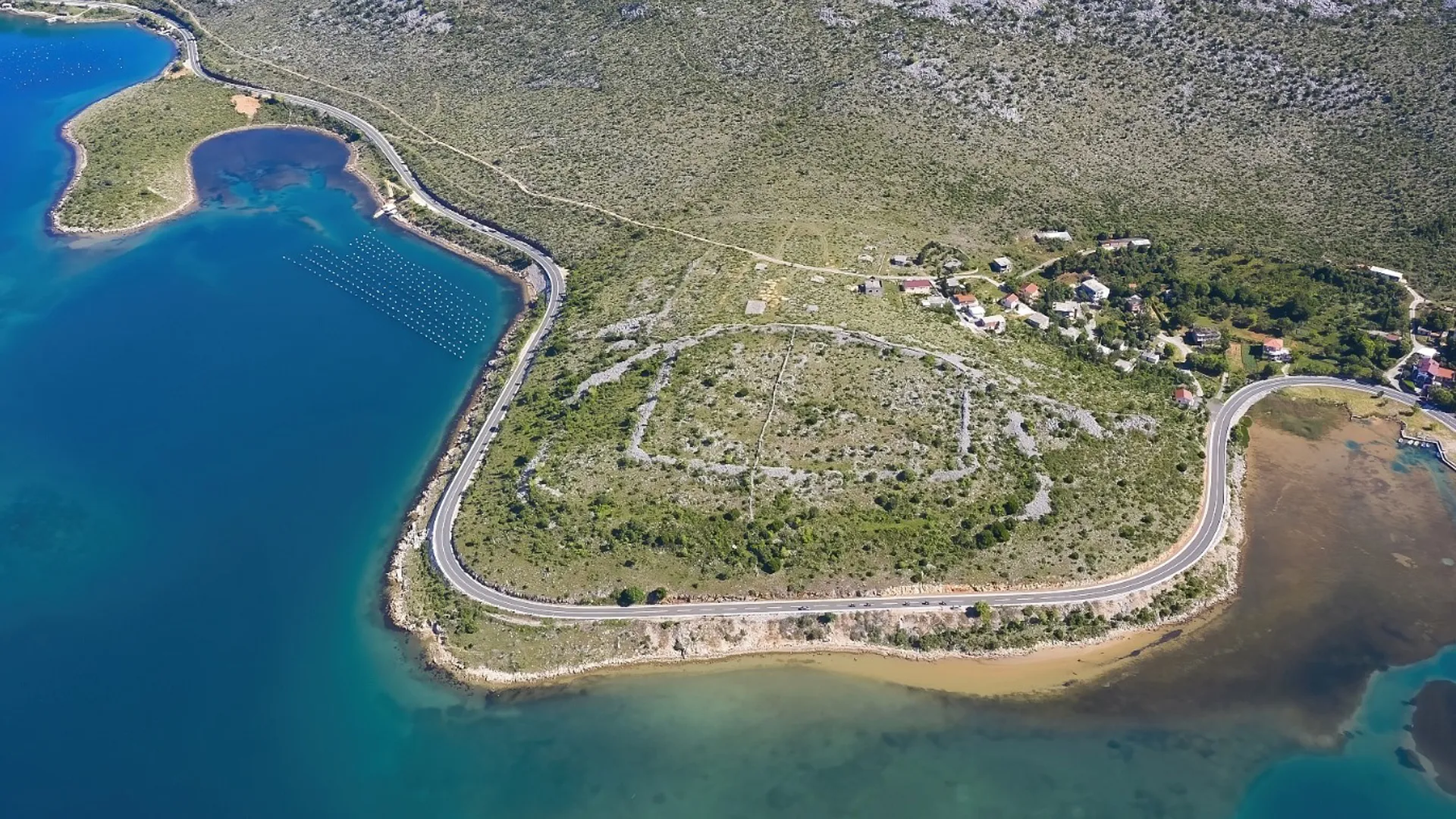 La splendida avventura comincia lungo il Mar Adriatico