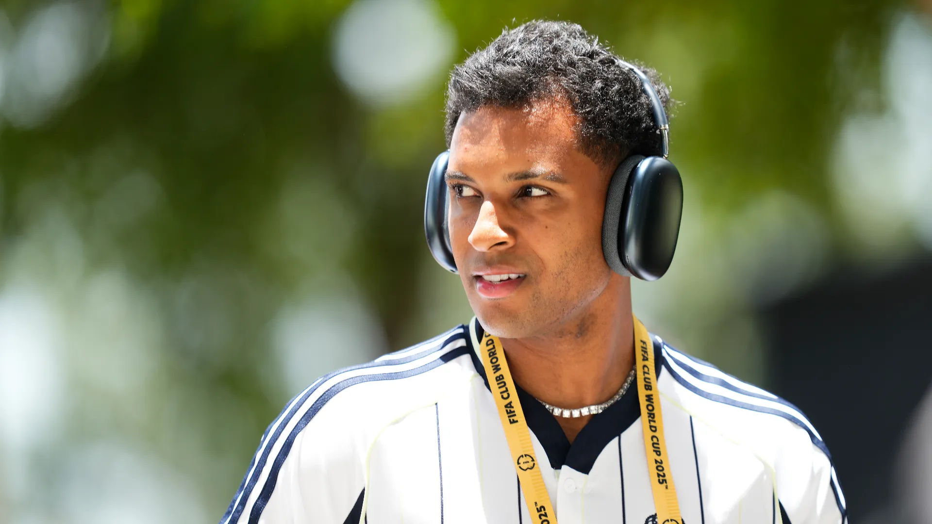 Si era parlato di un colloquio tra Rodrygo e Xabi Alonso nel quale l'allenatore aveva espresso massima fiducia nel brasiliano
