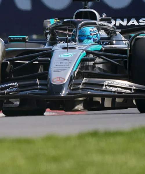 George Russell in pole position a sorpresa, Ferrari lontane