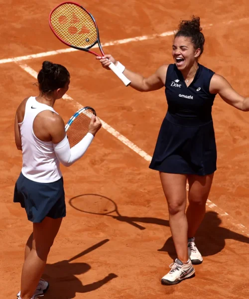 Roland Garros, Errani/Paolini tornano in finale: demolite Andreeva/Shnaider
