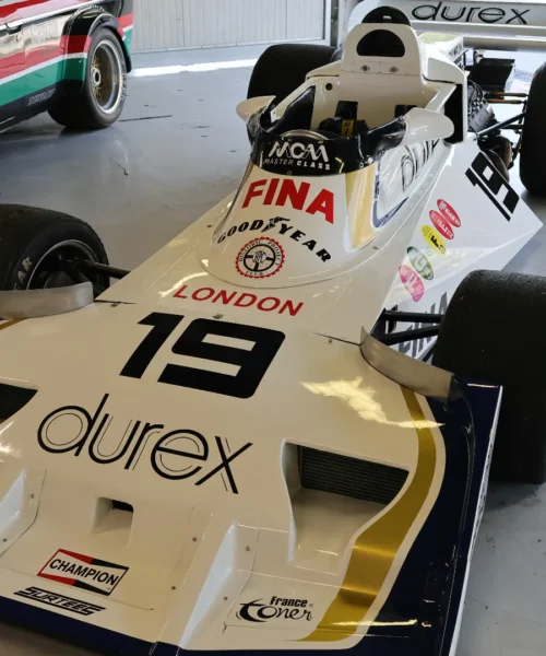 Dal passato della F1 a Monza spunta una Surtees TS19: le foto