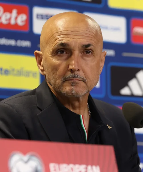 Italia, Luciano Spalletti esonerato: “Deluso, ora reazione d’orgoglio”