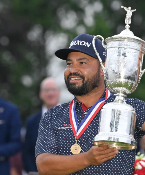Golf: J.J. Spaun sorprende tutti e vince il prestigioso US Open